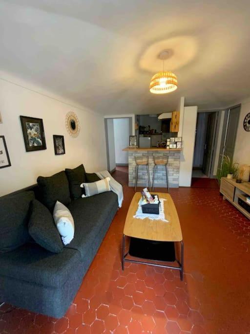 Appartement Typique Nicois En Plein Centre Ville Nizza Exterior foto